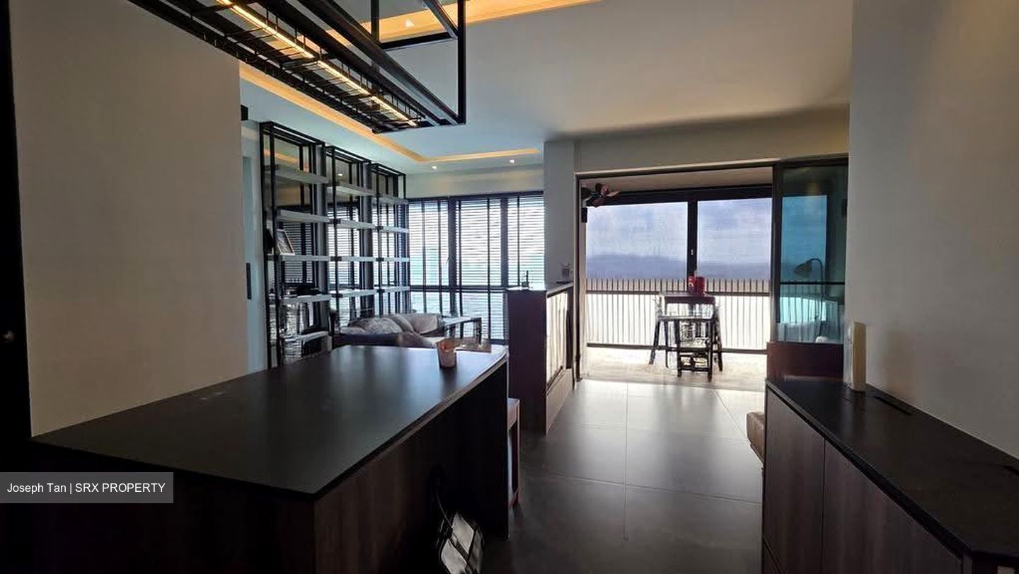 J Gateway (D22), Condominium #634599091